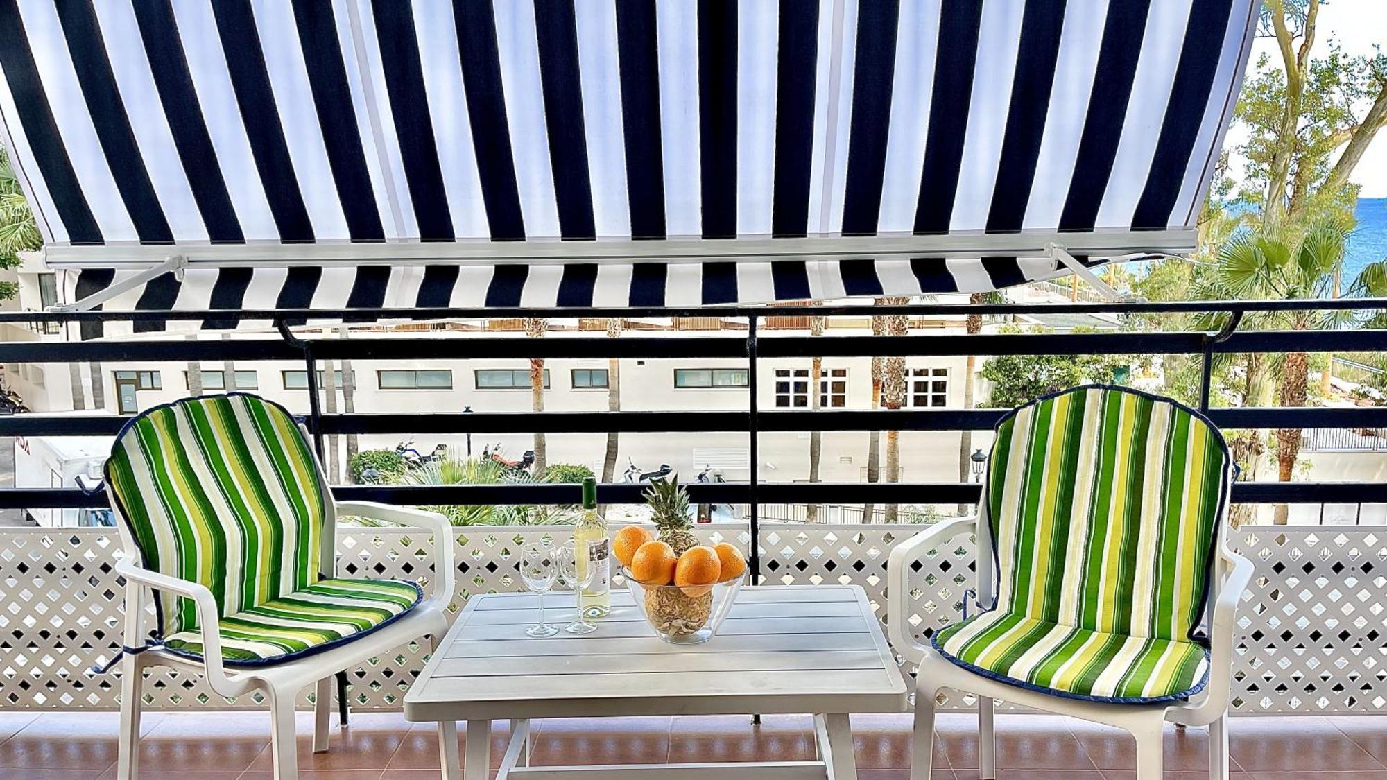 Beachfront 1Br Apartment In Center Of Marbella! Ngoại thất bức ảnh